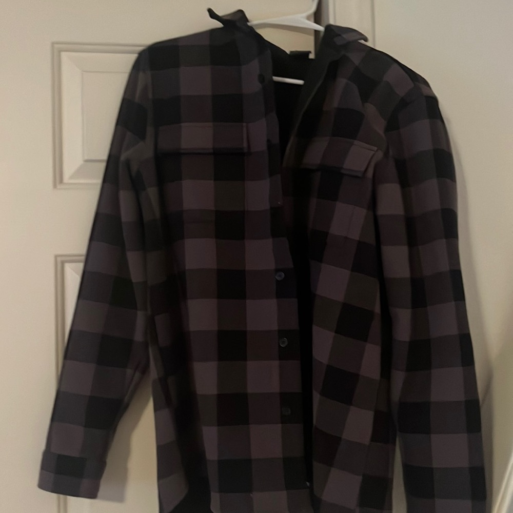 Oakley button up men’s